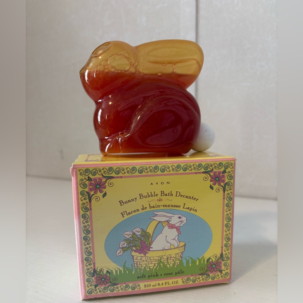 Avon | Vintage Bunny Bubble Bath Decanters - Set of Three - Picture 6 of 10